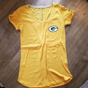 Nike Green Bay Packers T-shirt Size Small